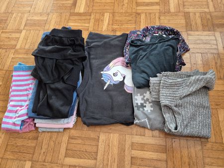 Kleiderpaket Gr. 122/128, 134/140