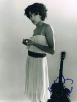 Corinne Bailey Rae 1979- Autogramm signiert Foto 20x25cm