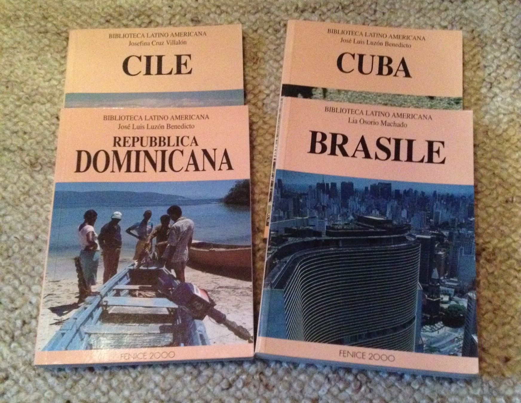 Livres: Libri America Latina – D'occasion à Olivone par Mangi83rosso