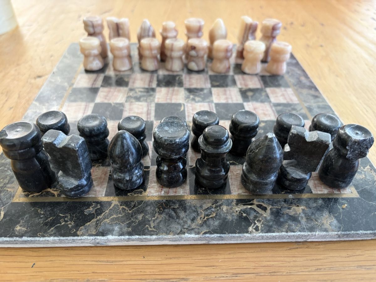 Giochi: Jeu d’échecs en marbre ou onyx – Usato da Echallens venduto da JAR69 1