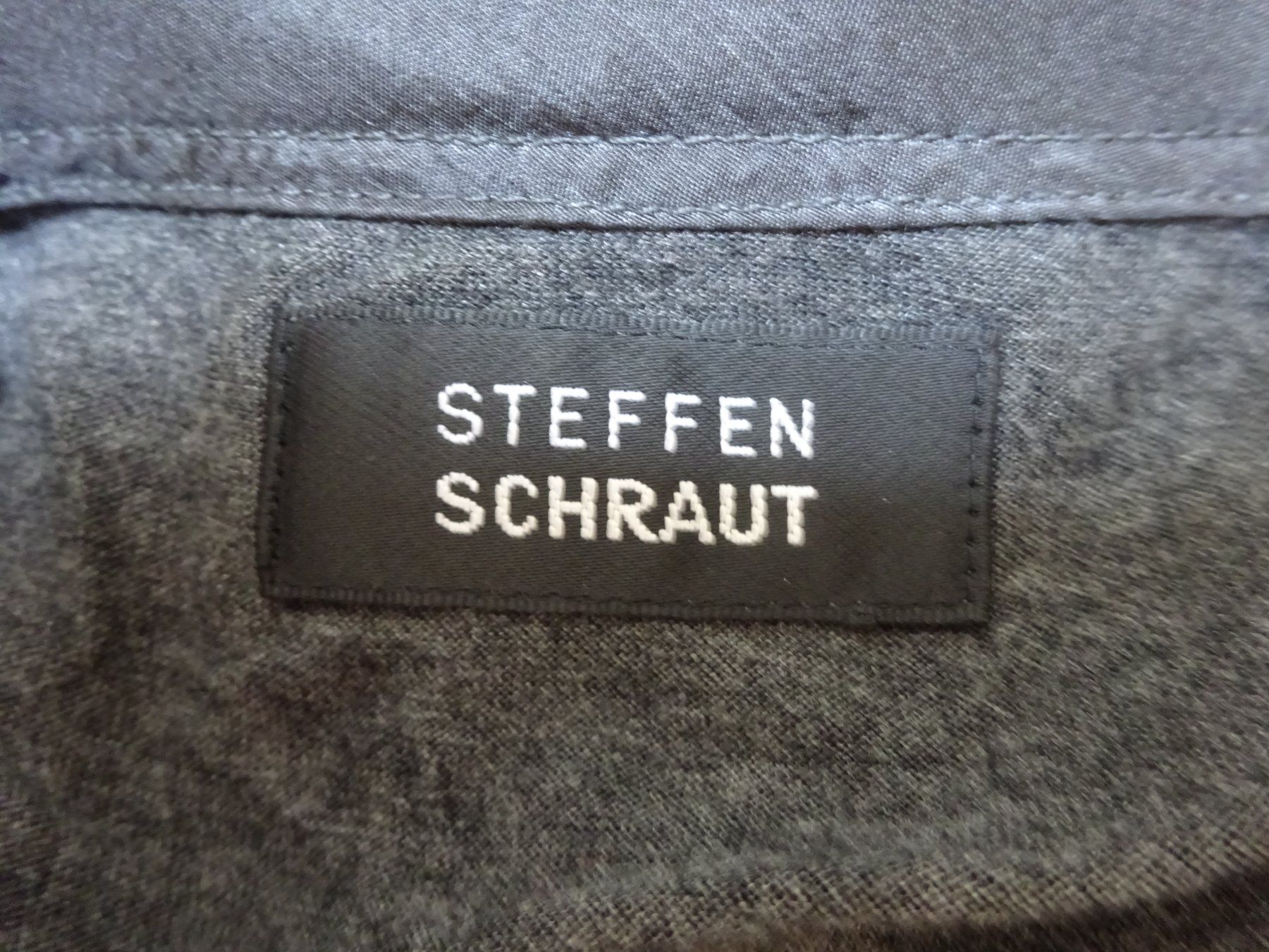 Steffen Schraut T-Shirts: Steffen Schraut - Neues, elastisches Shirt - Grösse 42 – Neu (gemäss Beschreibung) aus Zofingen von Justizia_01 4