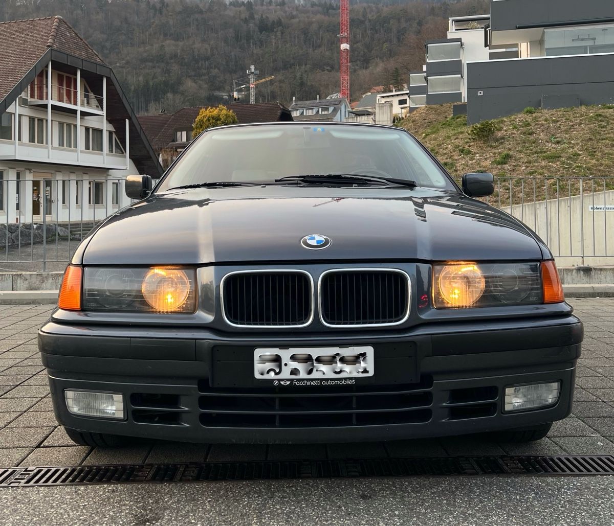 BMW Automobili: BMW E36 328i Originalzustand – Usato da Balsthal venduto da swissck