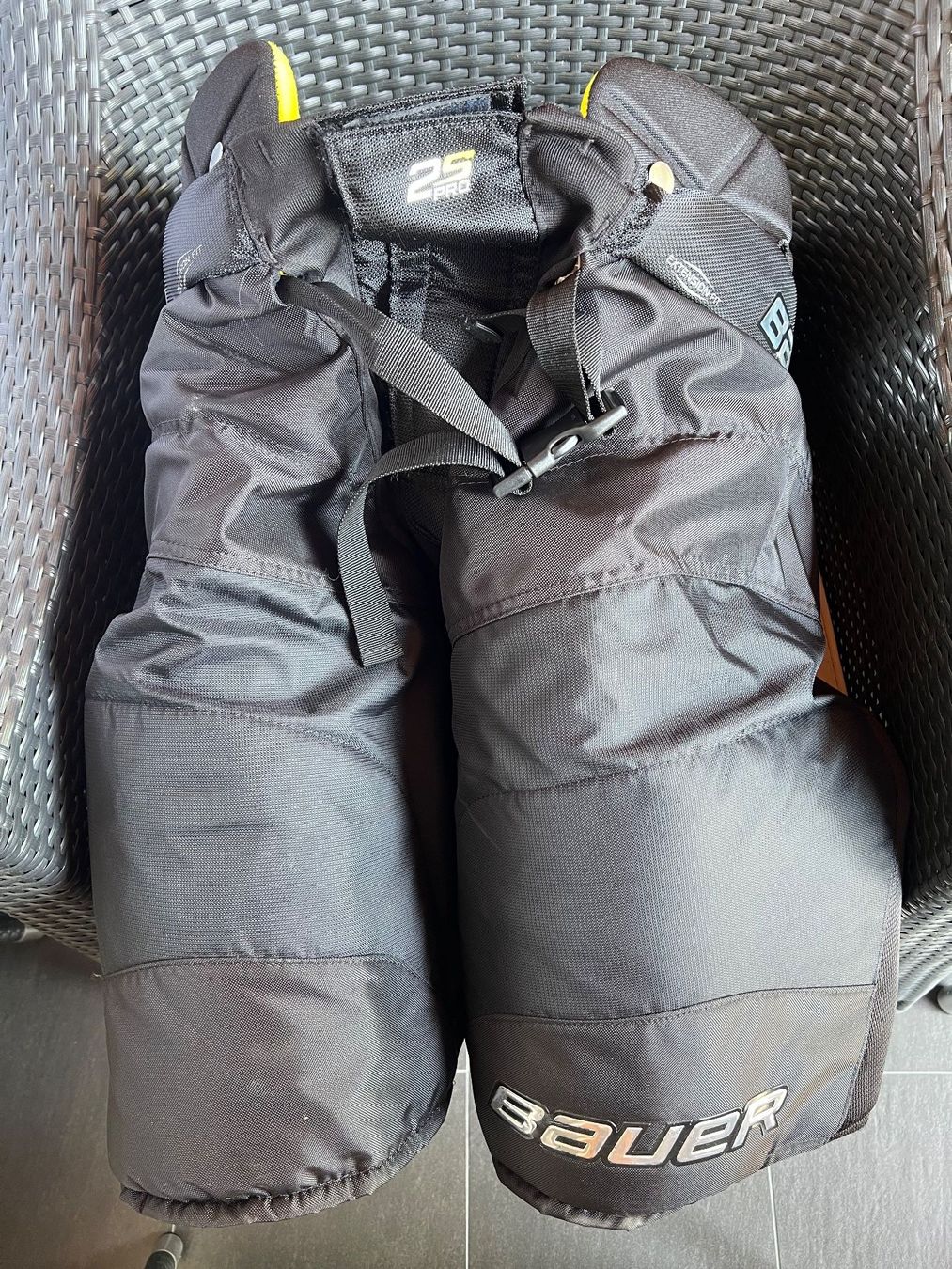Bauer Hosen: Hockeyhose – Gebraucht aus menziken von sevijoel01 1