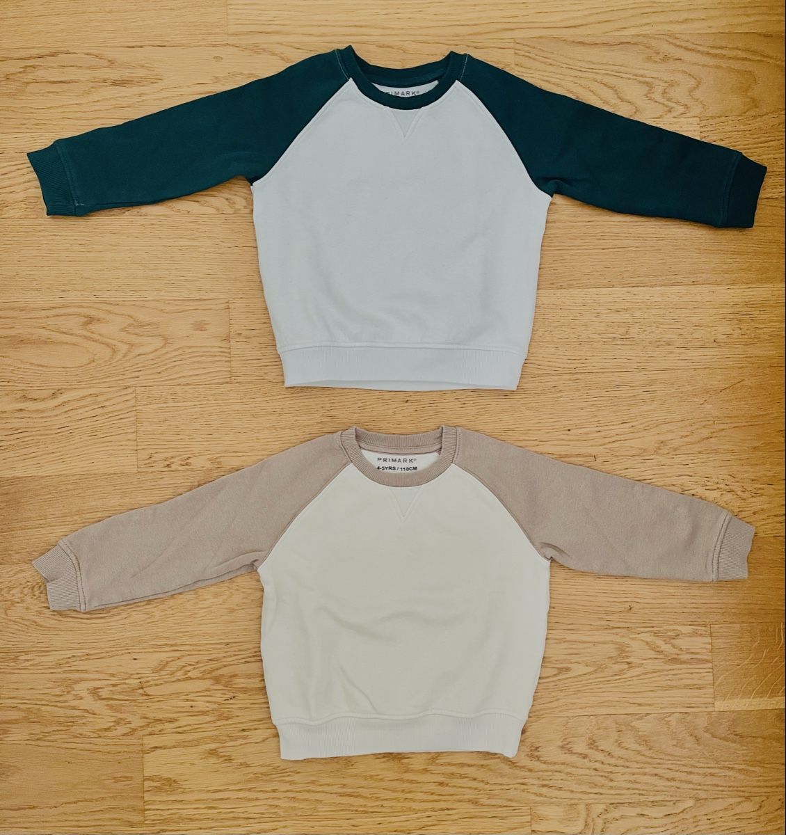 Pulls et sweat-shirts: 2 Pulls polaires Taille 110 – D'occasion à Sion par FashionStore3