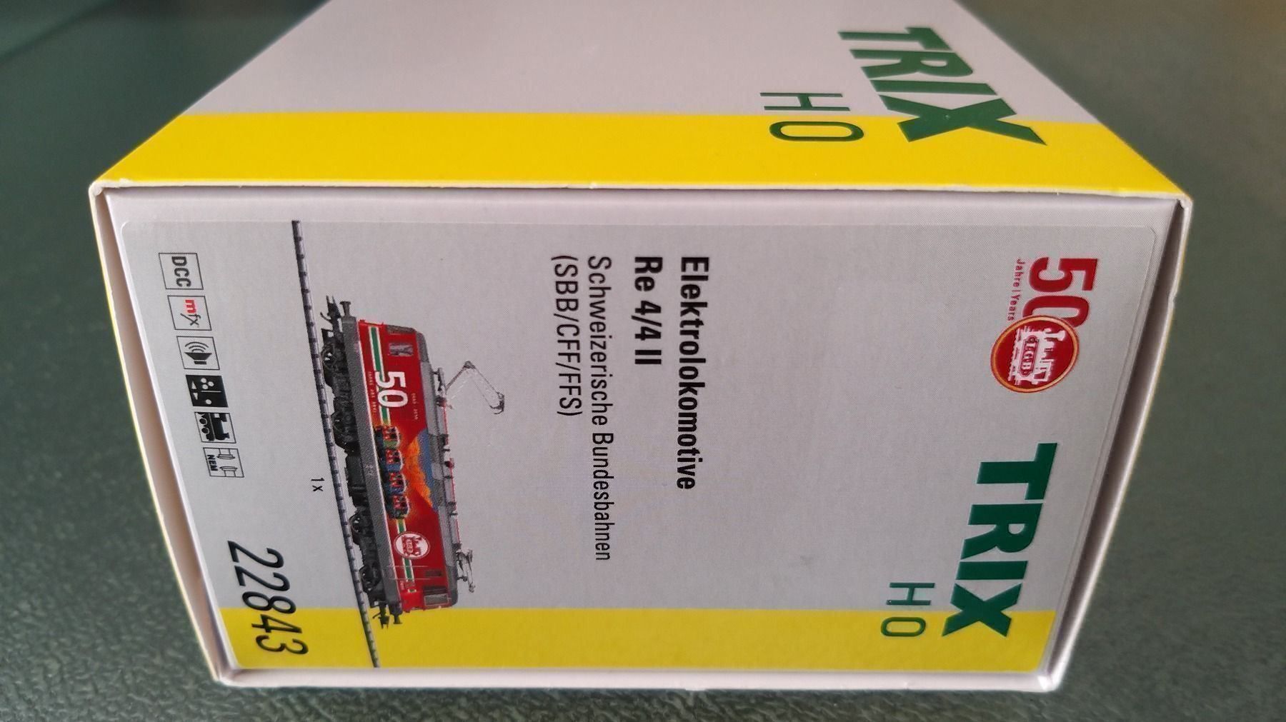 Trix Modellini di ferrovie: Trix 22843 - E-Lok Re 420 DCC/MFX/Sound – Nuovo e nell'imballaggio originale da Rotkreuz venduto da MOBAHN-1zu87 3