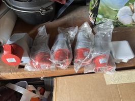 Verschiedene Stecker und Dosen CEE-Stecker  16A IP44 32A  