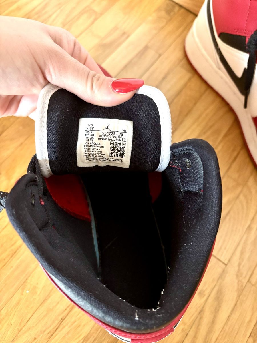 Jordan Chaussures hommes: Nike Air Jordan 1 Mid Chicago Gr. 38 – D'occasion à Zürich par Patn 4