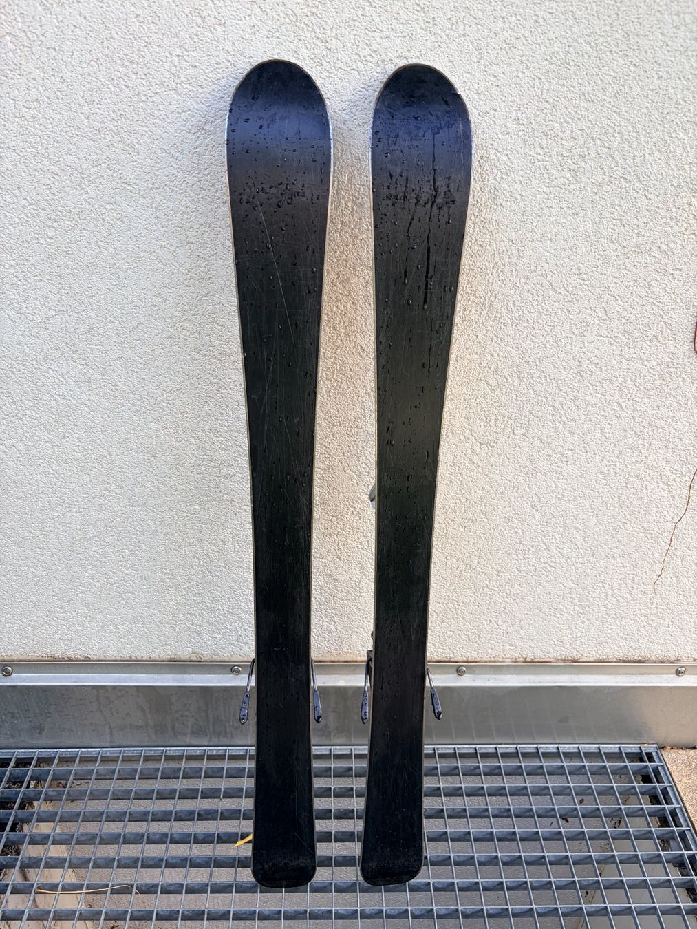 Elan Sci: Skis enfant 100 cm – Usato da Veyrier venduto da gui_dc8w 1