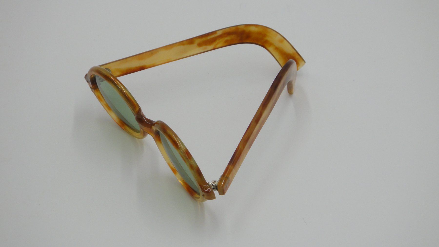 Occhiali & Lenti: Lunettes Marcell Ecaille - Vintage 1980 – Usato da Lausanne venduto da mic_nf2y 1