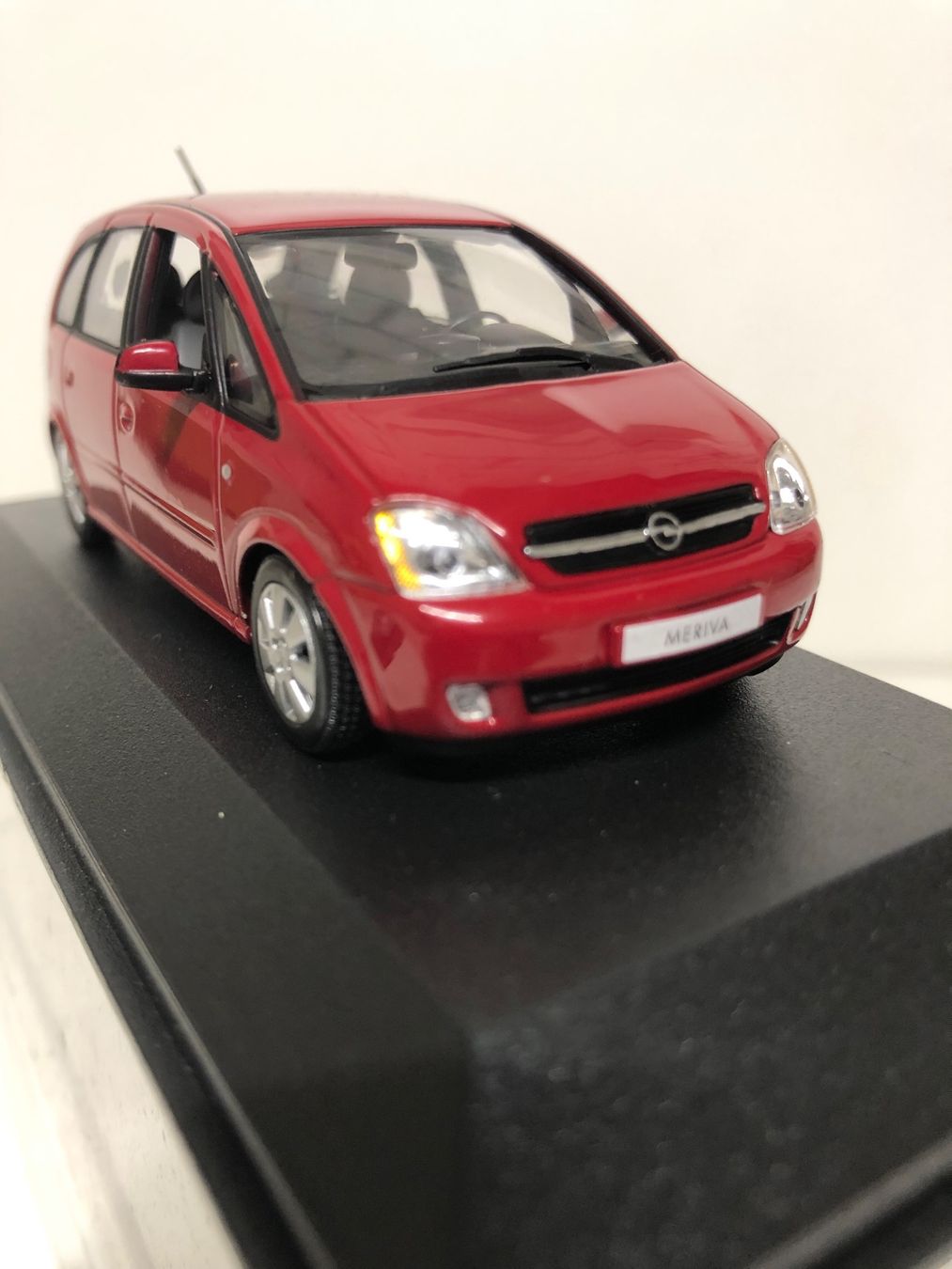 Opel Modellini d'auto: Modellauto Opel Meriva A – Nuovo (secondo la descrizione) da Kräiligen venduto da hkk 1