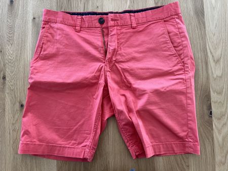 4x Sommer Shorts Grösse 32, Top Zustand!