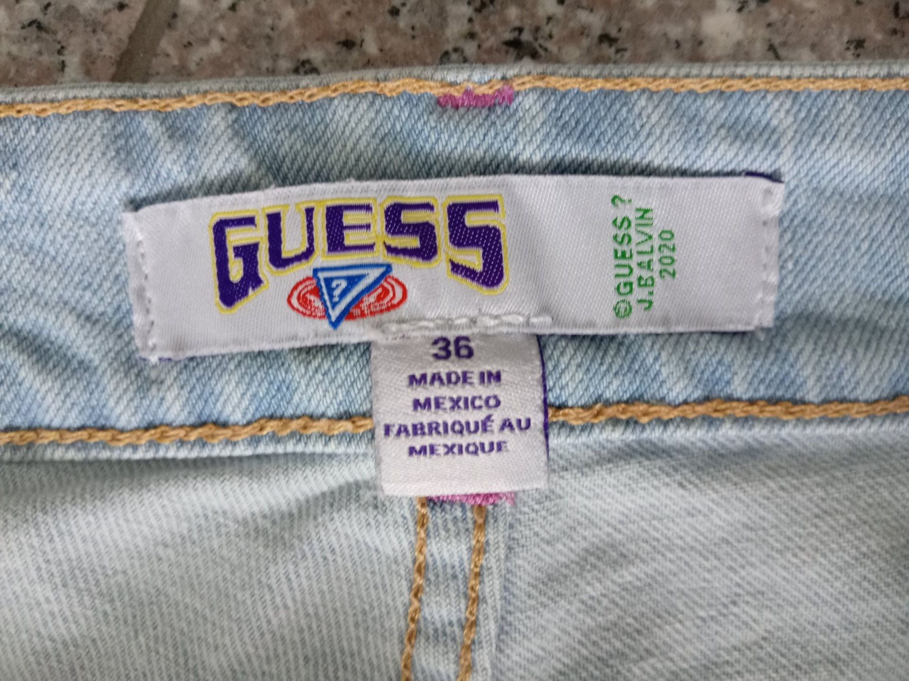 Guess Jeans: Guess x J Balvin Jeans Hose – Usato da Wängi venduto da Maelstrom 2