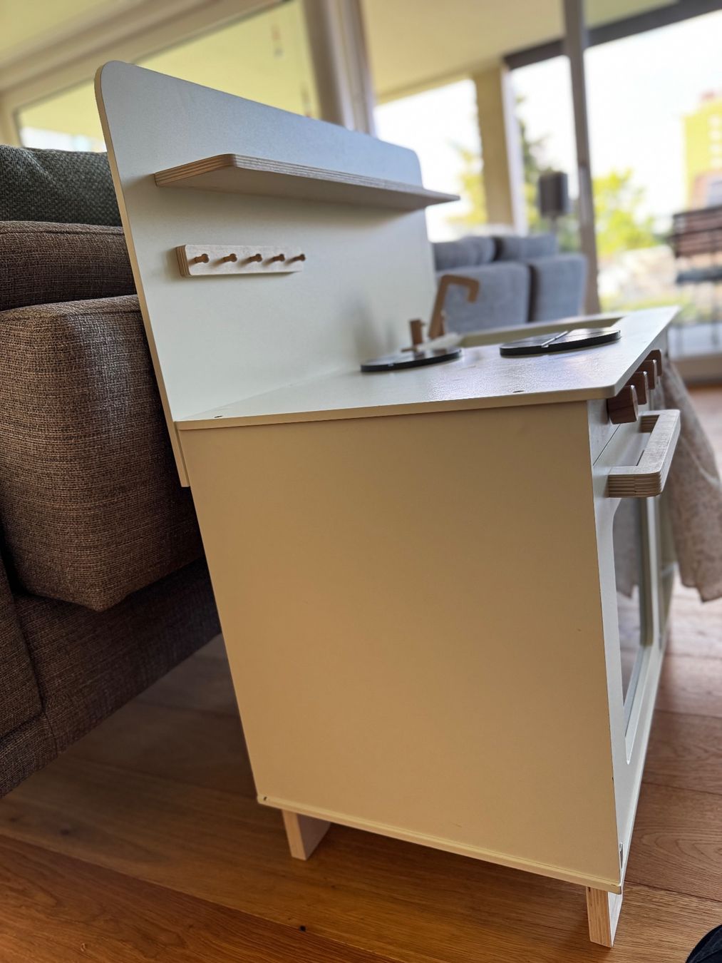 Spielzeuge: Spielküche aus Holz – Gebraucht aus Zofingen von StephanieH06 2