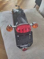 Original Heck und Blinker von Triumph Bonneville T120 (2023)