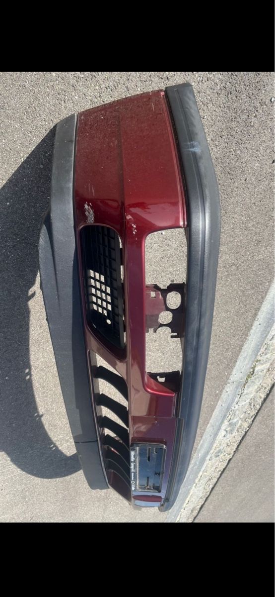 Volkswagen Tutti pezzi di ricambio auto: Vw Golf 3 jg 1992 Stossstange Front – Usato da Engelburg venduto da tdi_6bpl 1