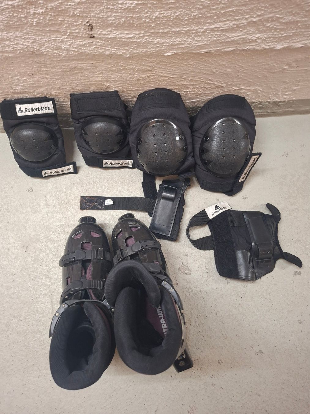 Patins à roul. & inline: Rollerblades – D'occasion à Zürich par rohner