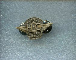 HOG LADIES OF Harley  1996