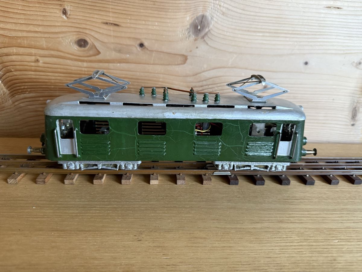 Modelleisenbahnen: Spur 0 Eigenbau Lok mit einem Motor DC – Gebraucht aus Amden von vipernatter 1