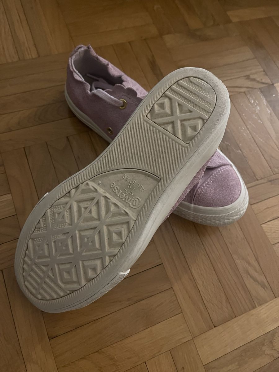 Scarpe per ragazze: Converse – Usato da Meilen venduto da marsico79 1