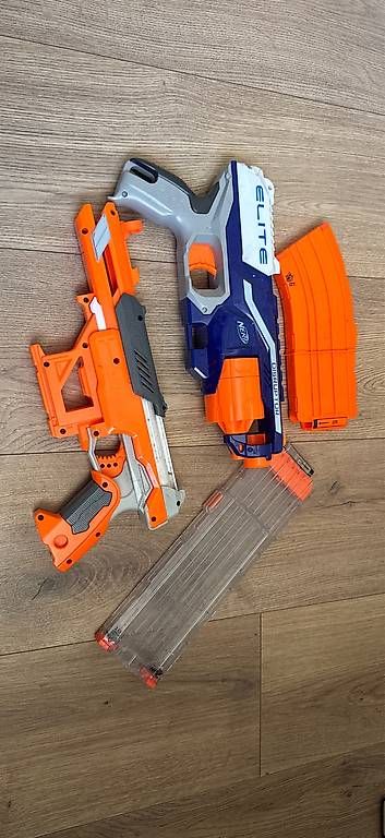 Nerf Giocattoli: Diversi fucili e pistole NERF – Usato da Locarno venduto da gsc_782r 1