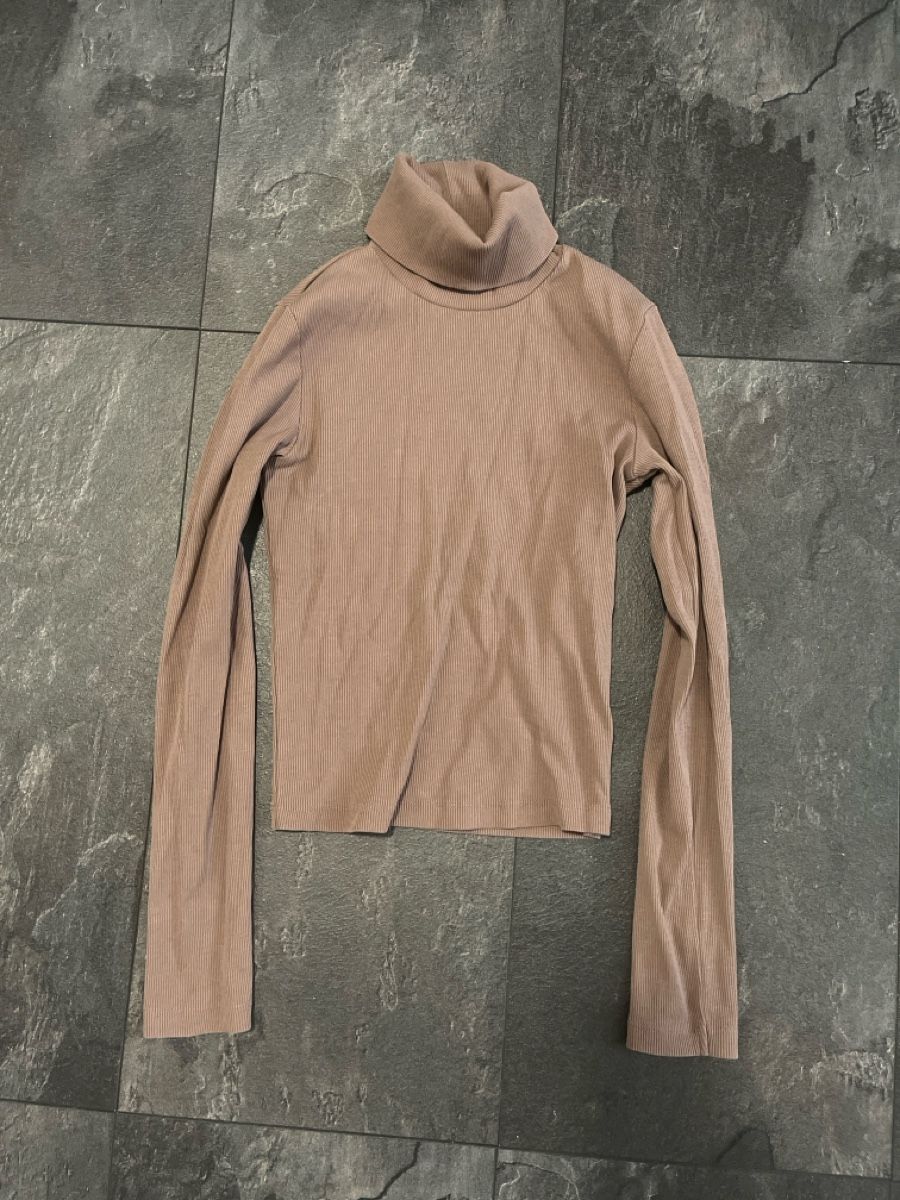 Zara Pulls & Sweat-shirts: Rollkragenpullover  – D'occasion à Dinhard par Tatjjj