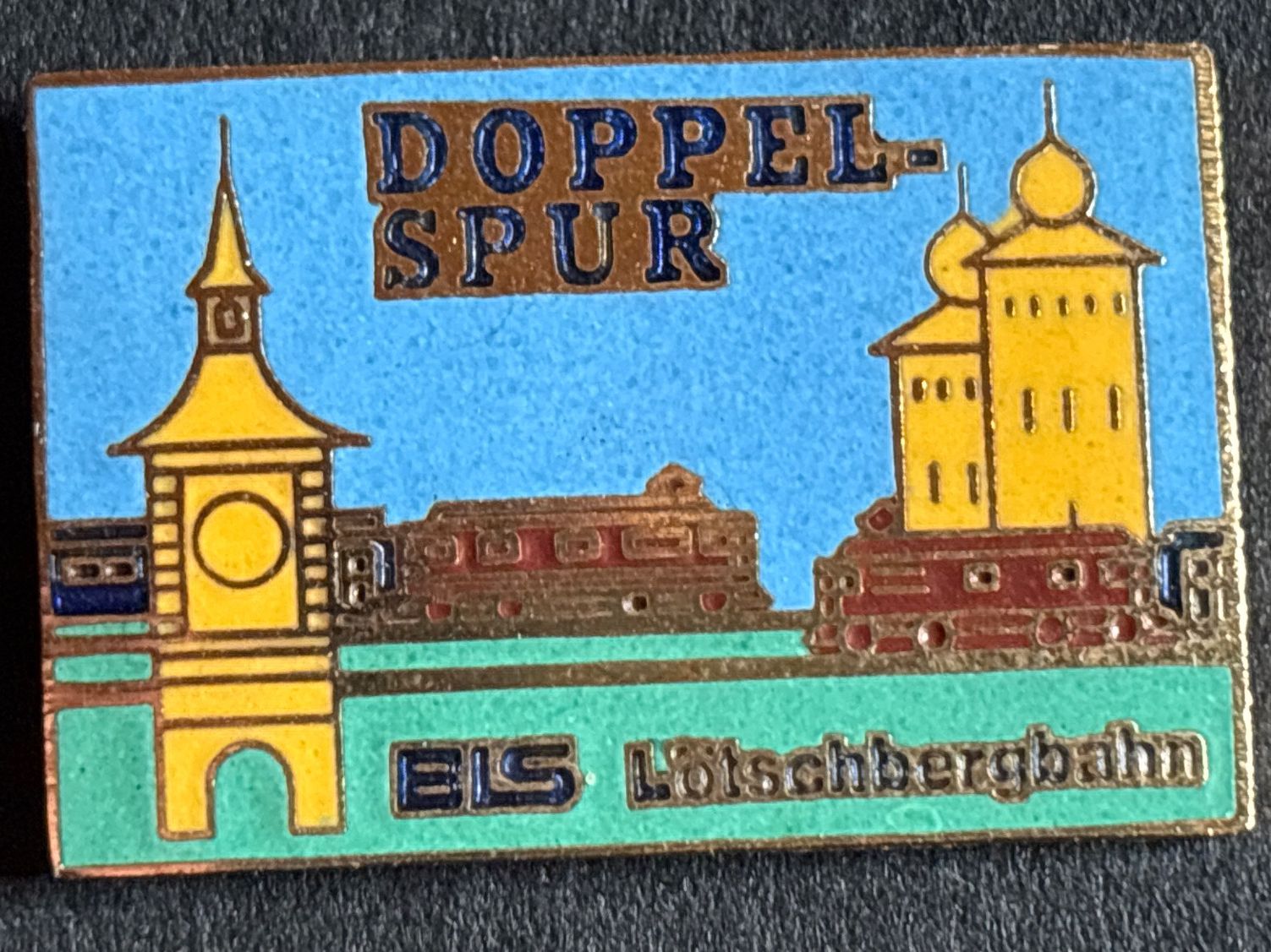 Plaketten & Abzeichen: Pin BLS Lötschbergbahn pm – Gebraucht aus Lützelflüh-Goldbach von NicoleL.