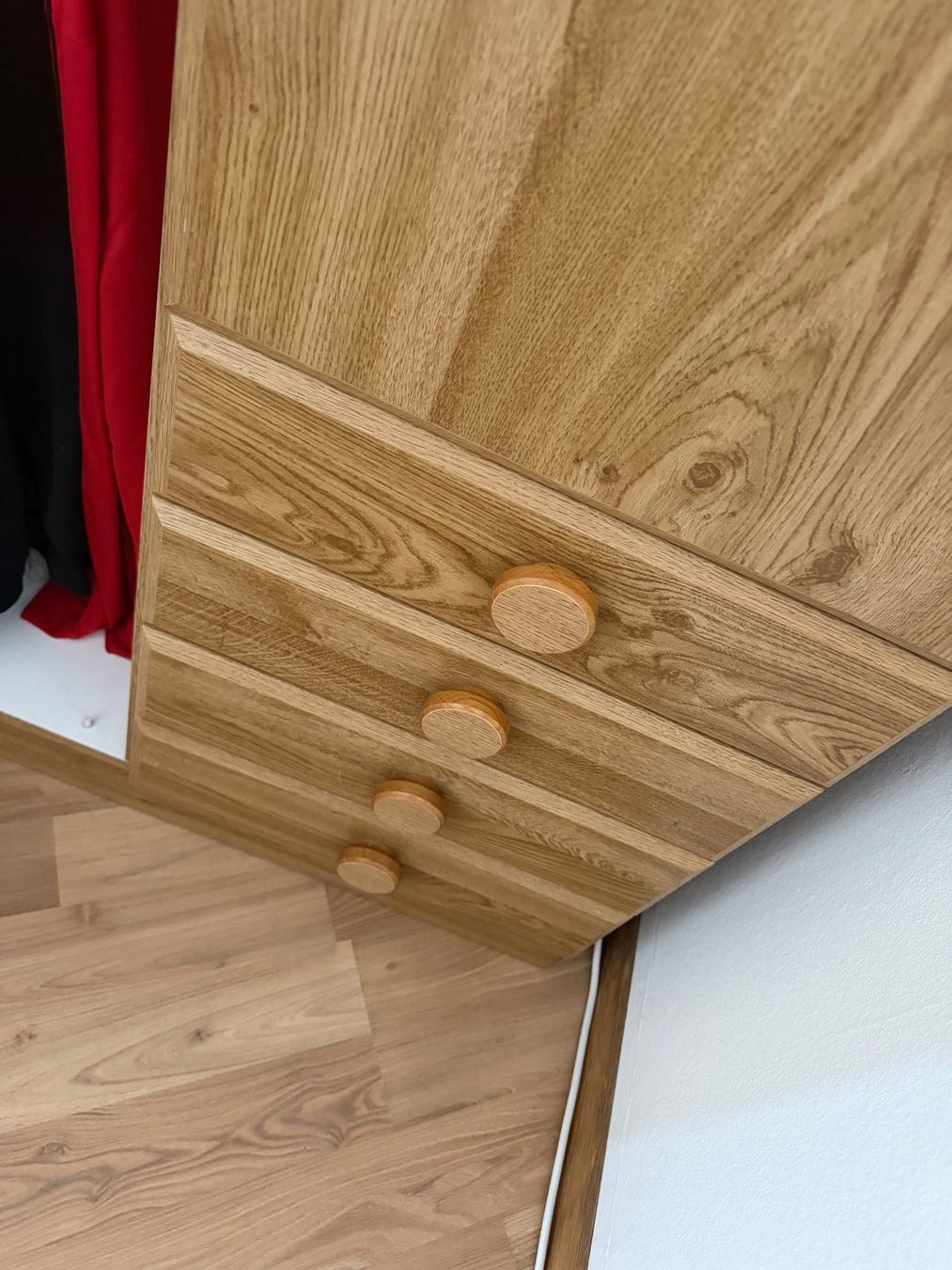 Armadi: Schrank – Usato da Olten venduto da mva_g6ss 2