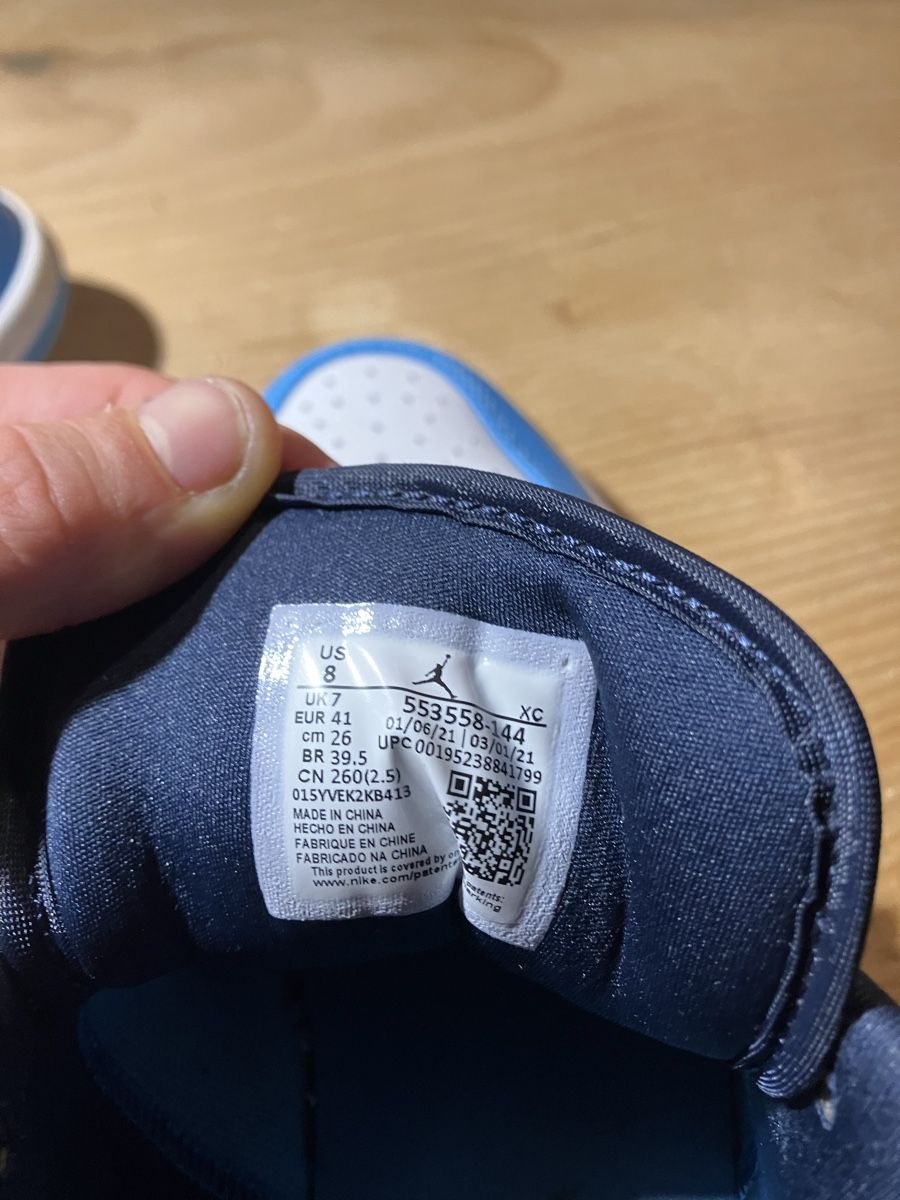 Chaussures hommes: Jordan 1 Low UNC 2021 gebraucht – D'occasion à Balgach par lor_28v2 3