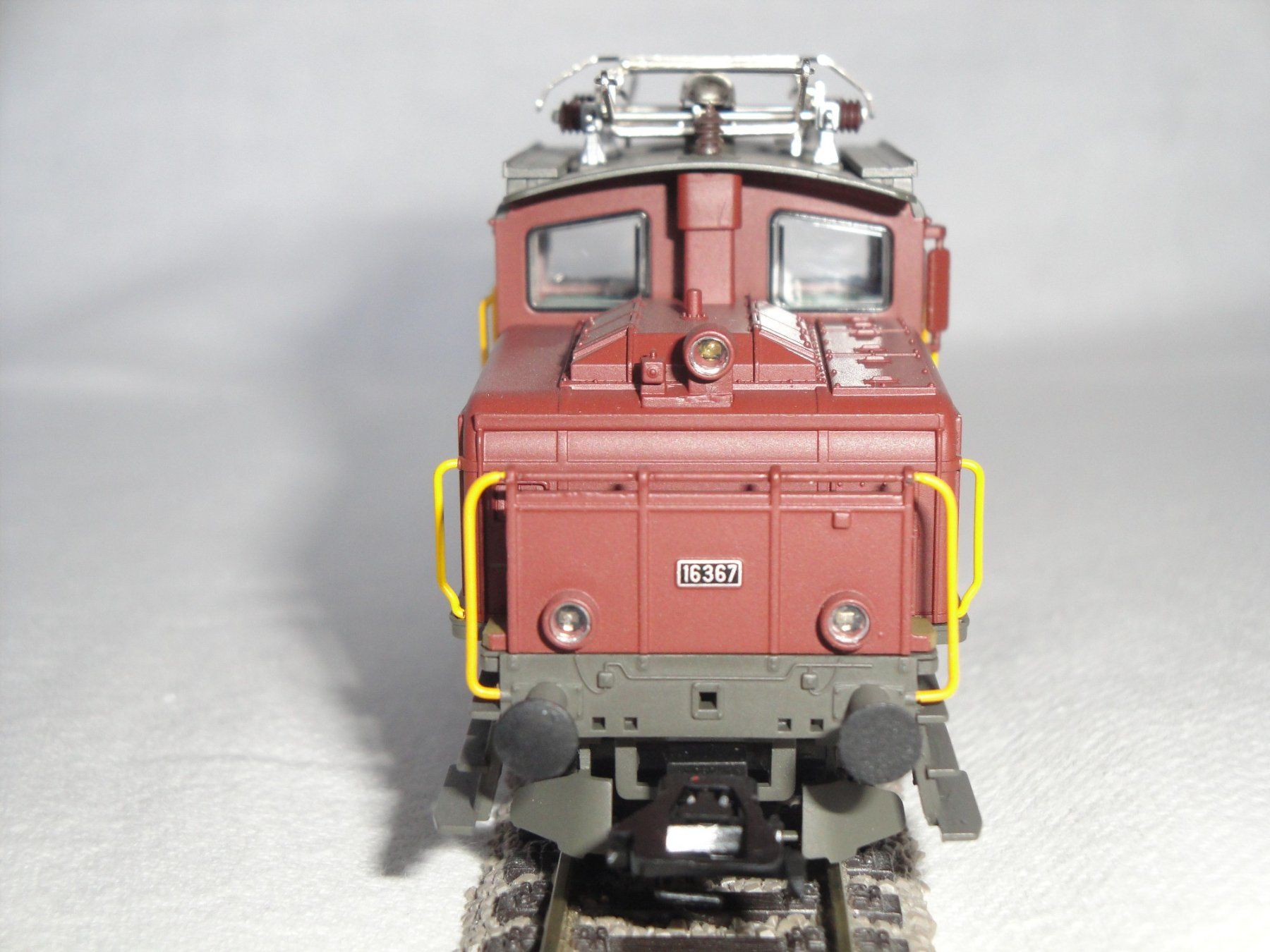 Trix Modelleisenbahnen: Trix SBB-Ee 3/3 16367 – Neu und originalverpackt aus Wolfwil von heinzs3575 2