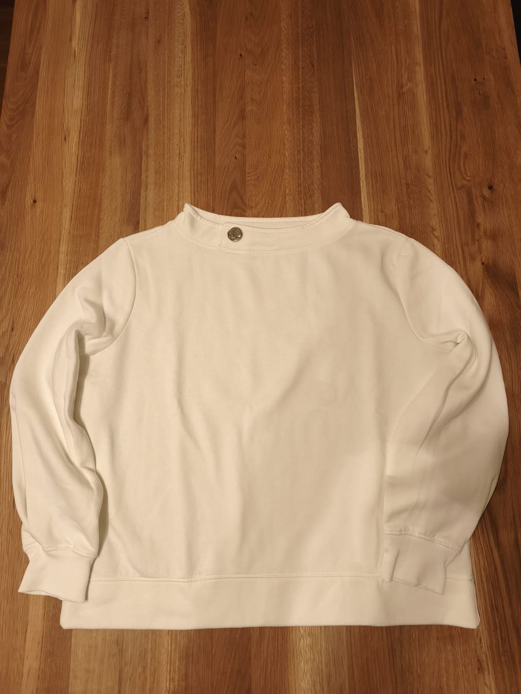 Maglioni & Felpe: Pullover in gutem Zustand Marke Zero – Nuovo (secondo la descrizione) da Adliswil venduto da Romanista1927