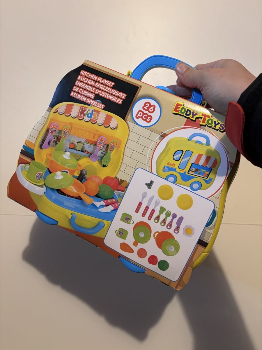 Spielzeuge: Neu Küchen-Spielset – Neu und originalverpackt aus Jona von SaF0da