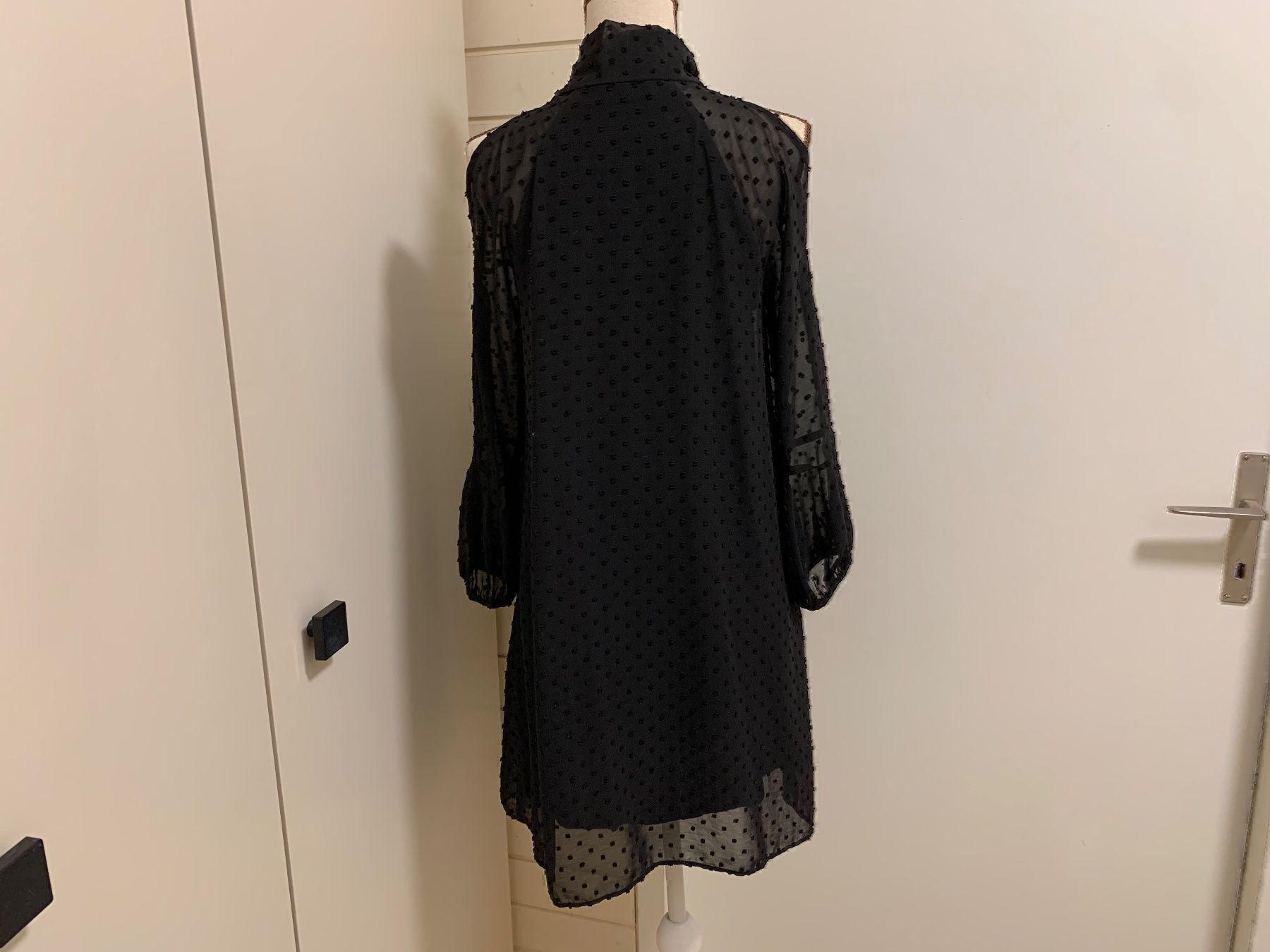 Zara Vestiti: Zara Kleid schwarz Gr. XS – Usato da Aarau venduto da Obdulia 4