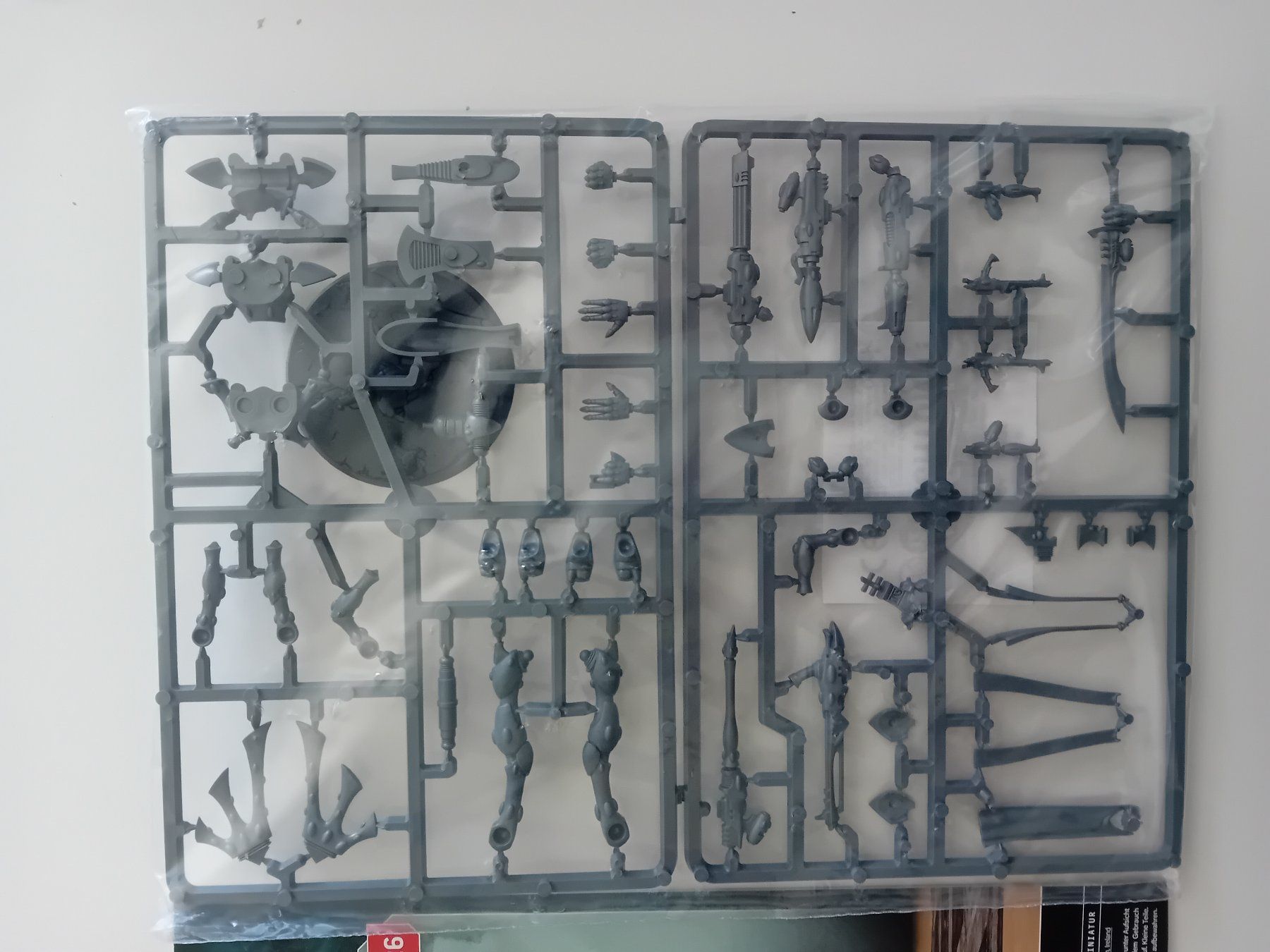 Modellbausätze & Standmodelle: Warhammer 40K: Eldar Phantomloard – Neu und originalverpackt aus Rodels von eli_g8n7 1
