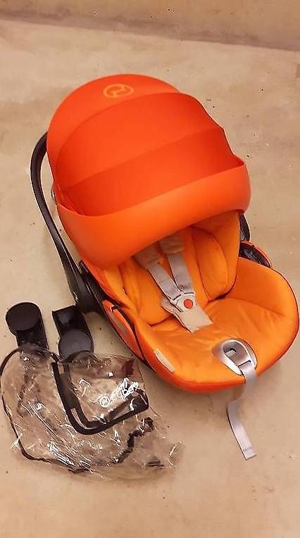 Auto-Kindersitze: Coque auto bébé Cybex Cloud Q avec protection de pluie. – Gebraucht aus Châtelaine von cde_f5kl 2