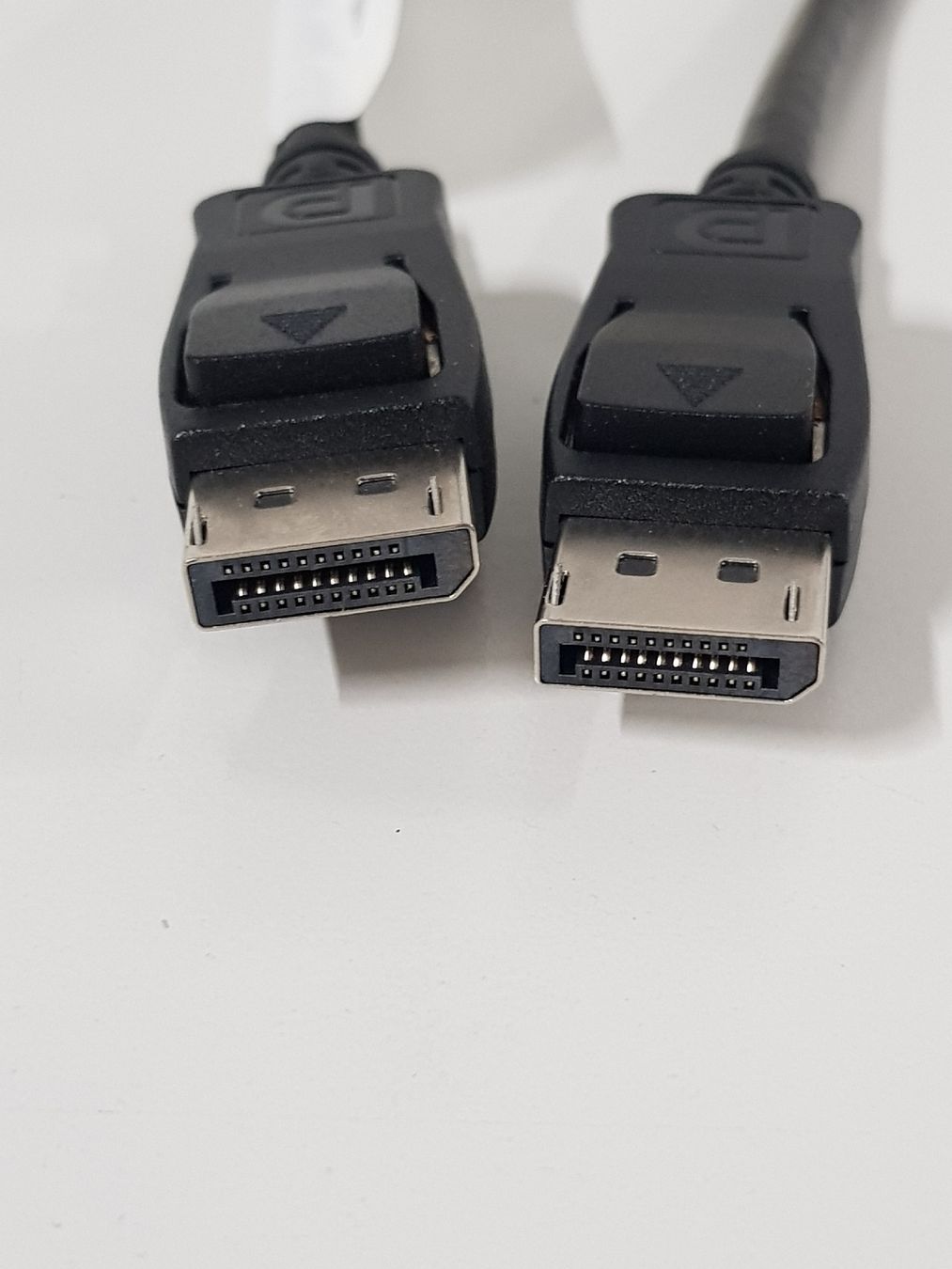 Hewlett Packard Cavi: HP DisplayPort Kabel 180cm "10er Pack" – Nuovo (secondo la descrizione) da Dachsen venduto da Topparts1 1