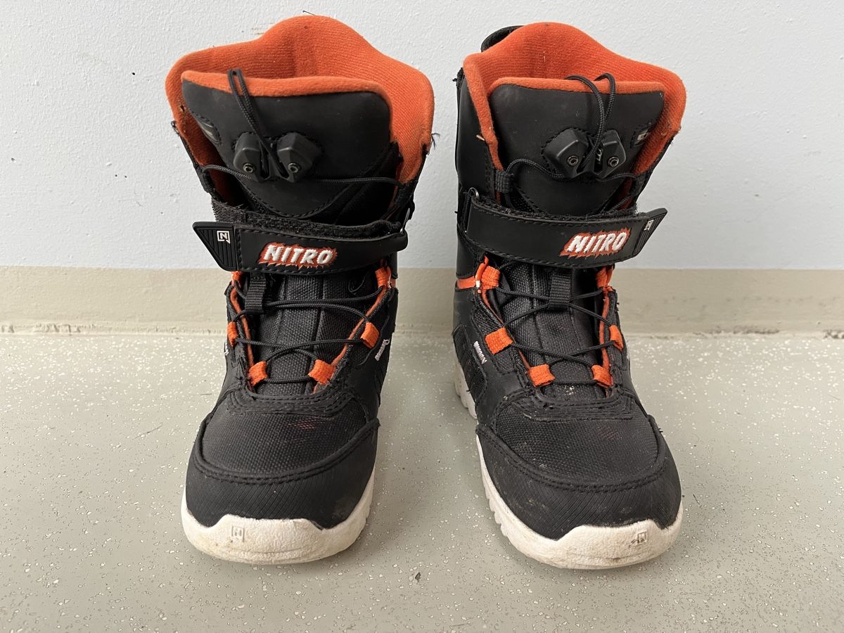 Snowboard Nitro Scarpe per ragazzi: Nitro Snowboardschuhe Gr. 30 2/3/ MP19 – Usato da Horgen venduto da pupcia01 2
