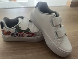 Kinder Sneakers Avengers