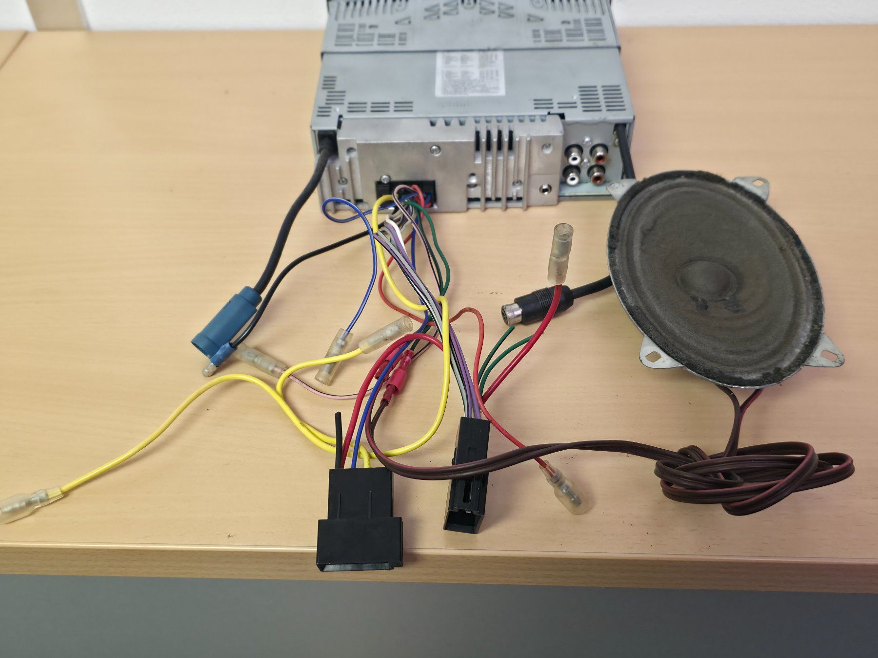Alpine Radio: Alpine CDE-9871R Autoradio CD MP3 mit Lautsprecher – Usato da Dietlikon venduto da litisop 3