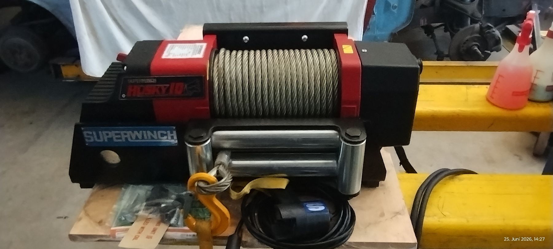 Altro per stoccaggio & trasporto: SUPERWINCH HUSKY 10 Seilwinde 24V, nru – Nuovo (secondo la descrizione) da Wil ZH venduto da deurchig