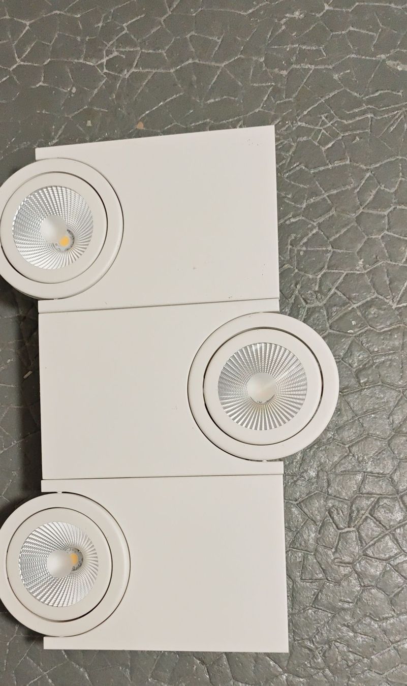 Lampadari & plafoniere: Plafonniers LED blanc ensemble de 3 occasion – Usato da Lausanne 25 venduto da nlm