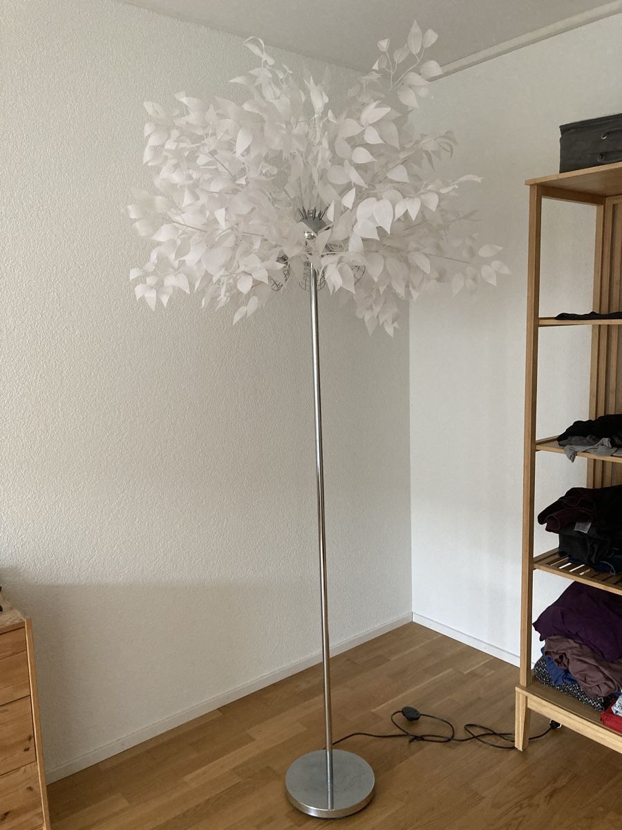 Lampade: Stehlampe Baum Weiss – Usato da Ostermundigen venduto da flo_j2qz 2