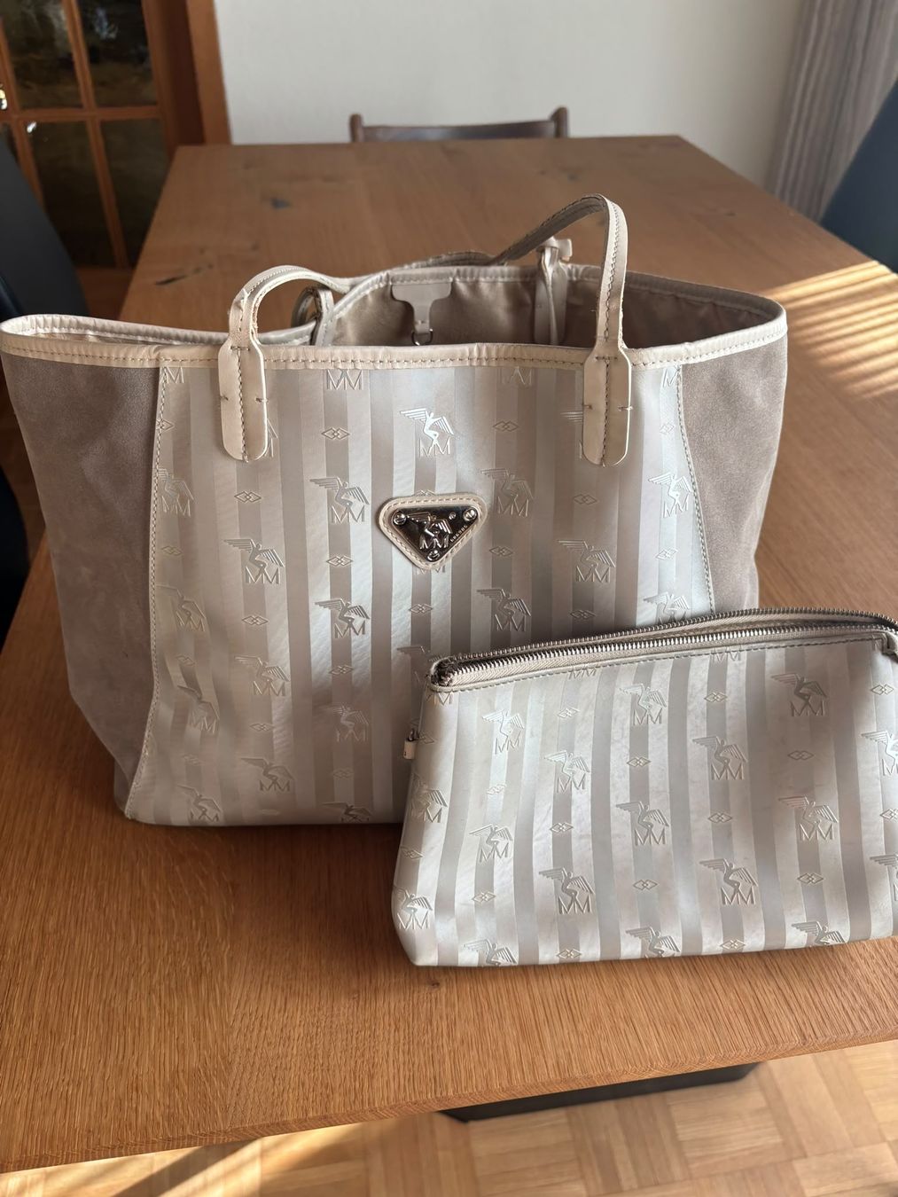 Maison Mollerus Sacs femmes: Tasche Mollerus Bern Edition – D'occasion à Fehraltorf par Deldiluc