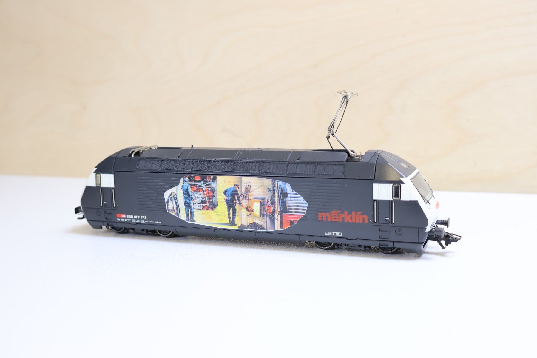 Märklin Modellini di ferrovie: Märklin SBB Re 460 E-Lok Heizerlok - Digital H0 – Usato da Winterthur venduto da Monstera 2
