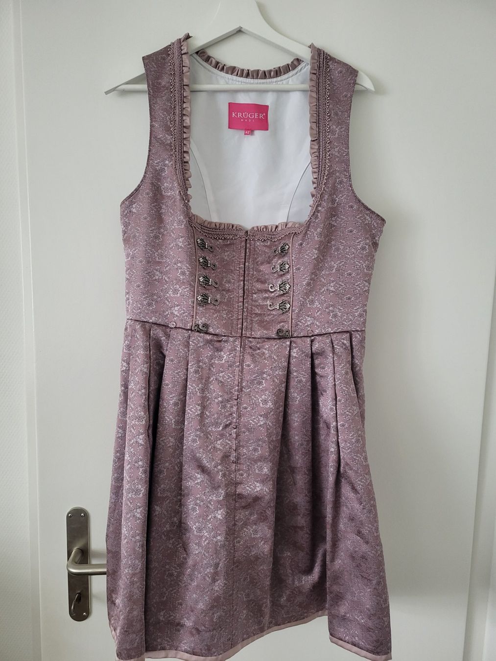 Krüger Vestiti: Krüger Dirndl (neuwertig) – Nuovo (secondo la descrizione) da Zürich venduto da schaninboe 1