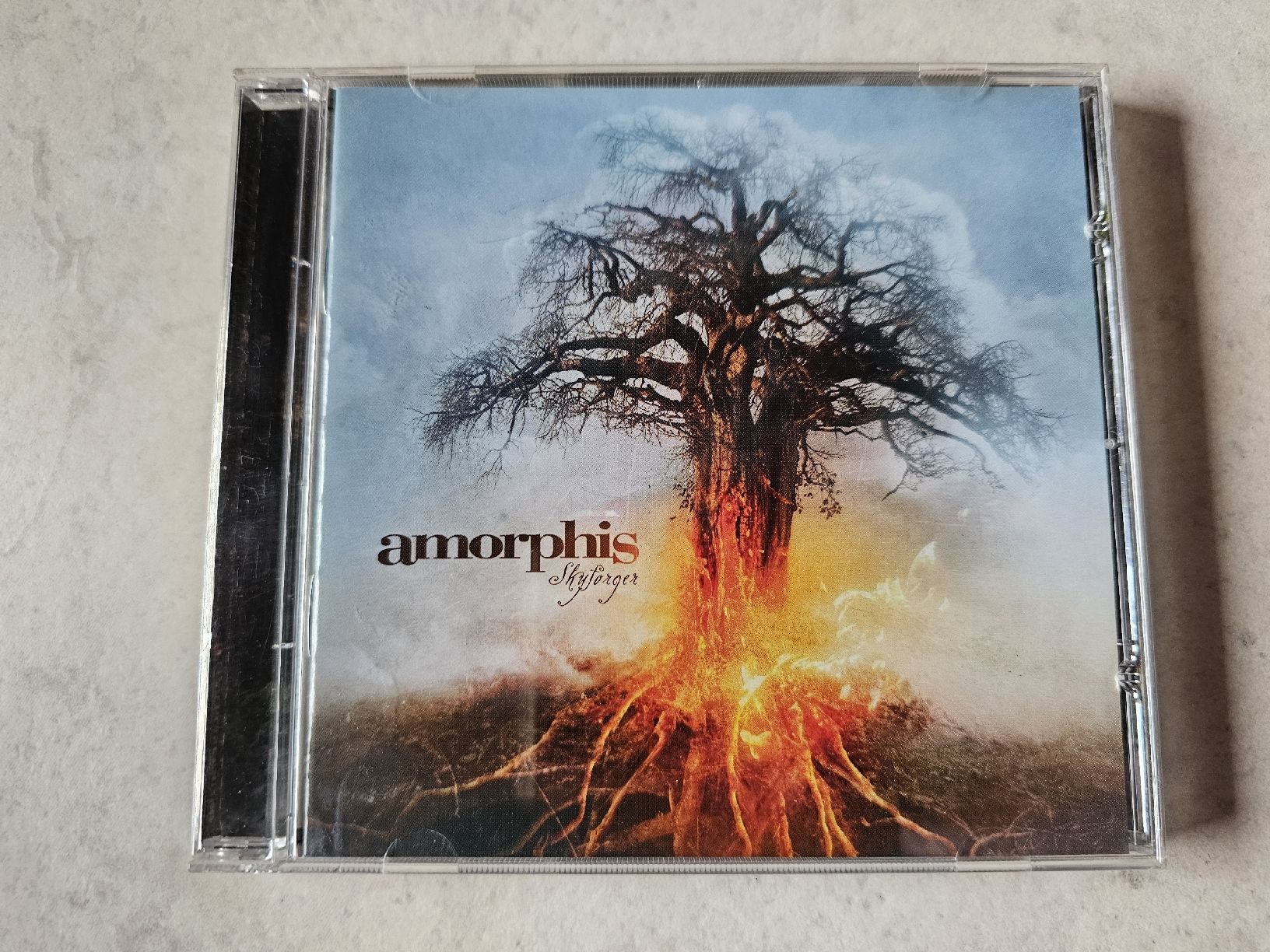 CDs: Amorphis  -  Skyforger – Gebraucht aus Schneisingen von backstore24