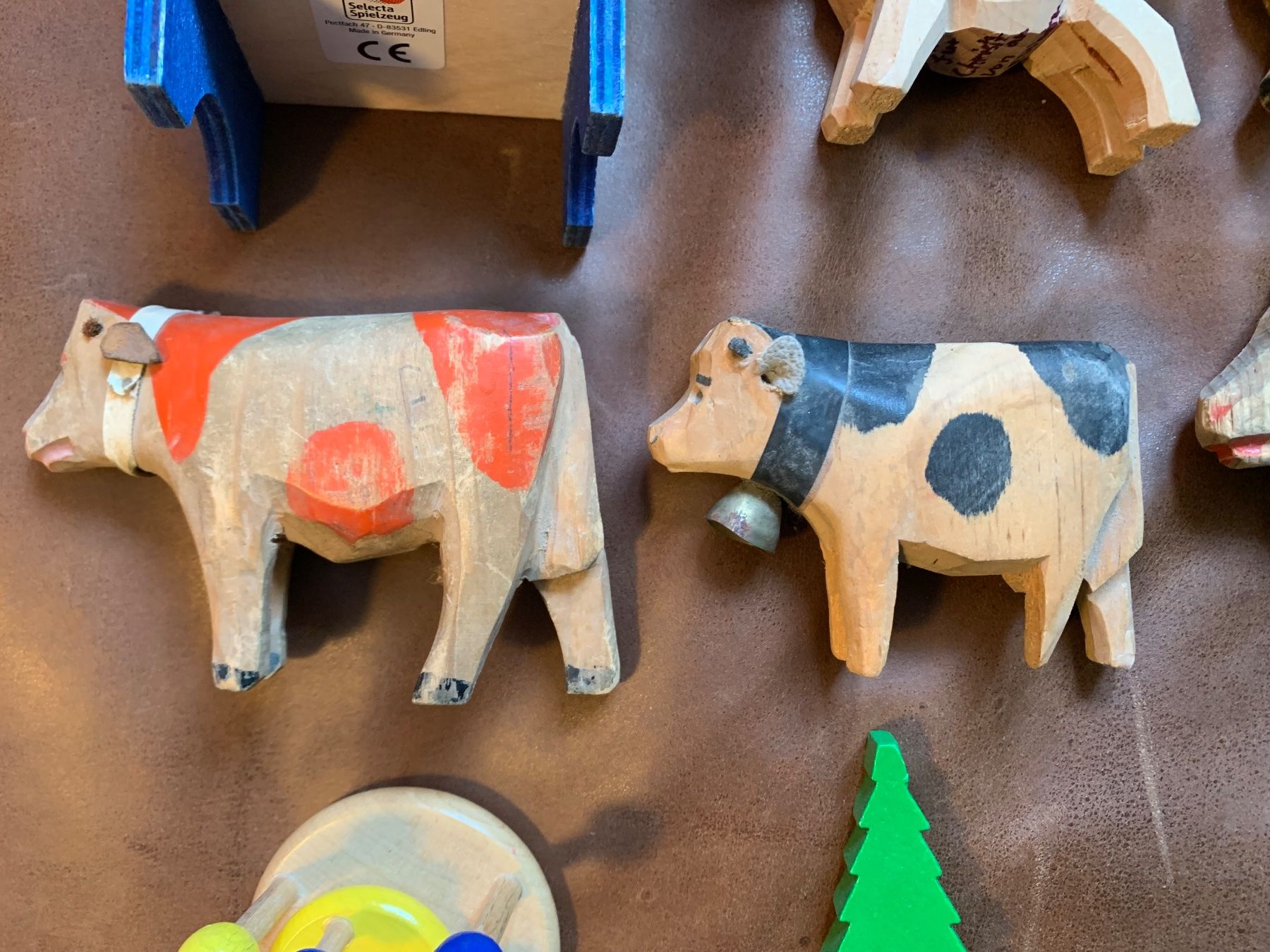 Spielzeuge: Holztiere und Spielzeug – Gebraucht aus Kloten von petrol5555 3