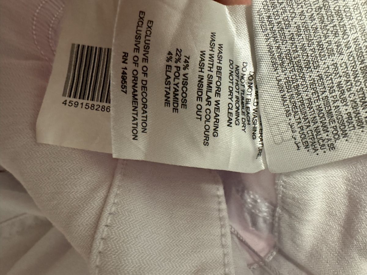 Jeans: Neue Jeans Weiss M – Neu und originalverpackt aus Altdorf UR von Lilelo82 2
