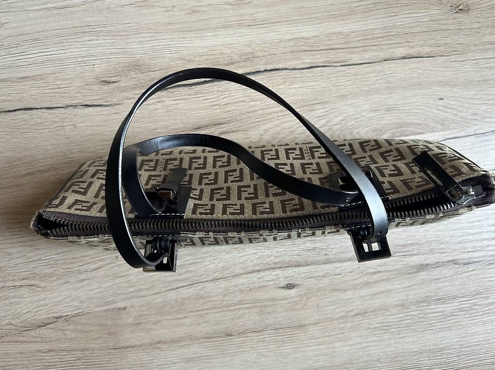 Borse da donna: Fendi vintage handbag  – Usato da Lugano venduto da jes_72vl 2