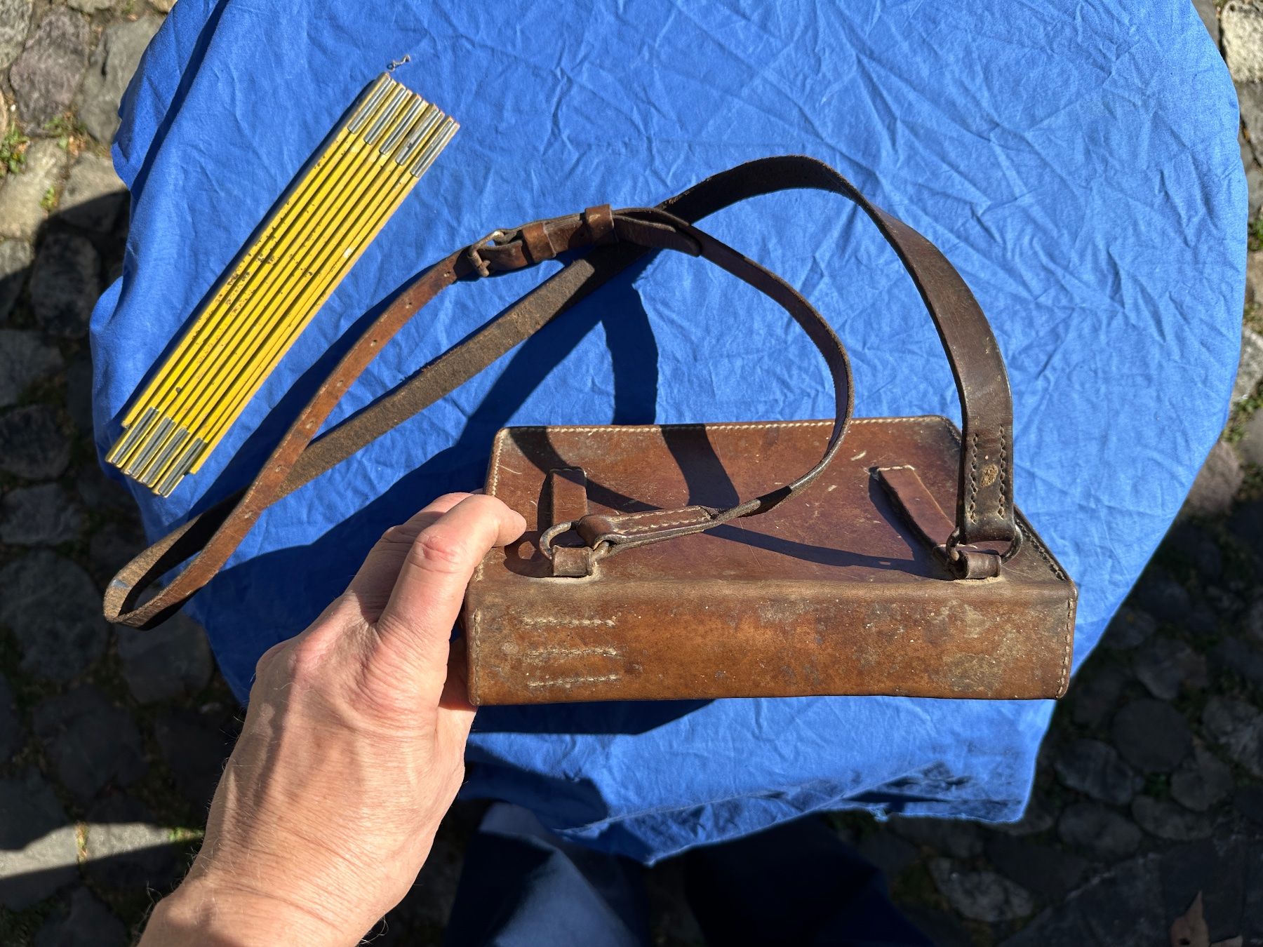 Schweizer Armee Uniformi: Schweizer Militär Ledertasche Kartentasche – Usato da Zürich venduto da atlantis77 9