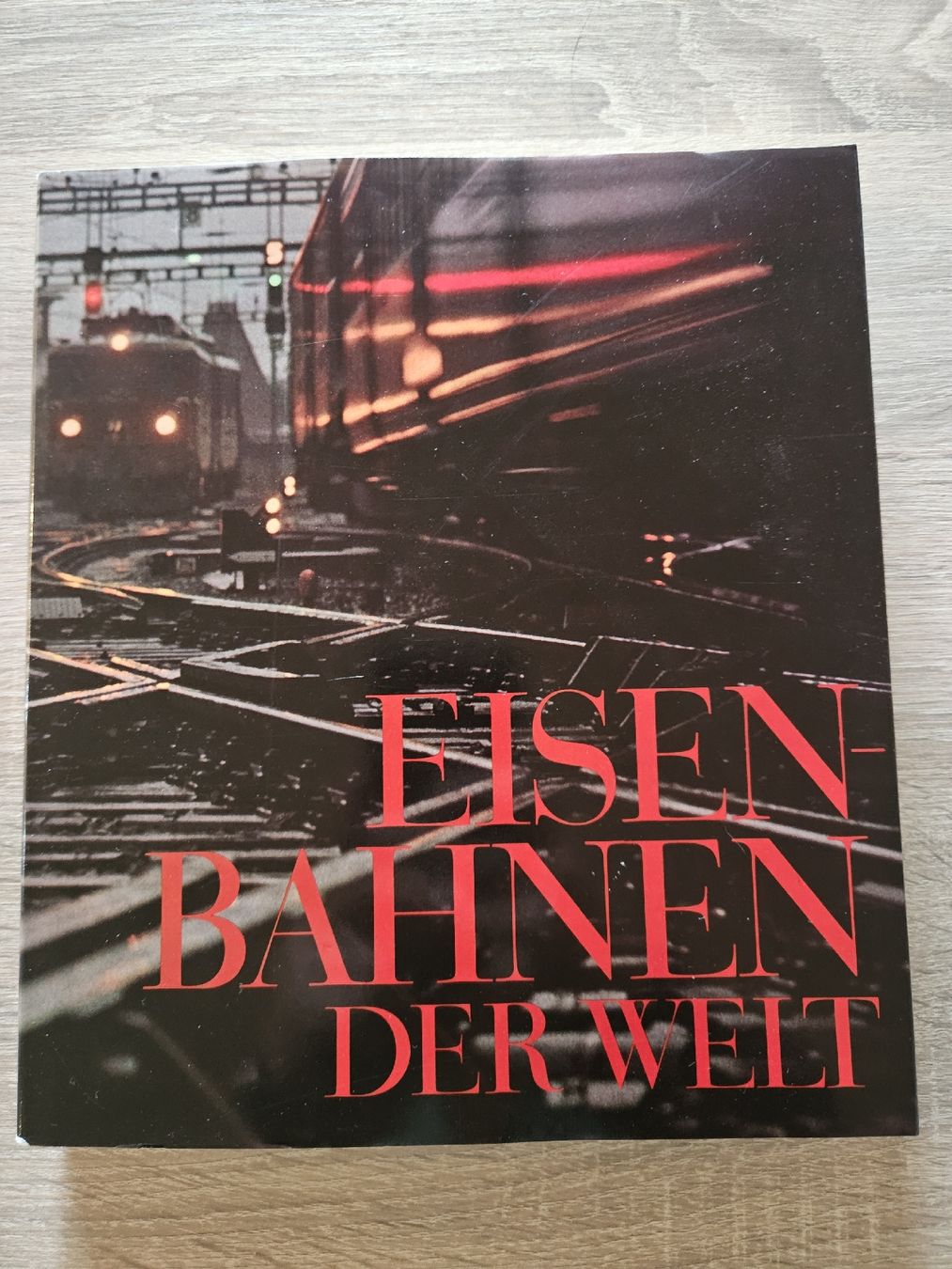 Libri: Buch Eisenbahnen der Welt 1969 – Usato da Ebikon venduto da SecondChance_byM
